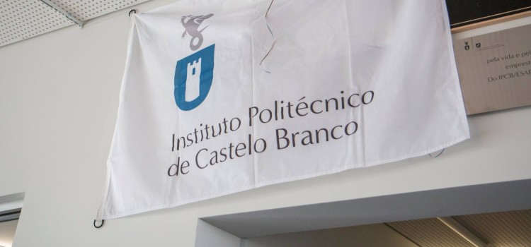 A engenharia uniu-se à música e surgiu uma harpa laser no Instituto Politécnico de Castelo Branco