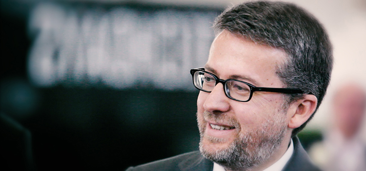 “A inovação já não é produzida pelas grandes empresas; é produzida pelas pequenas empresas. Não é uma moda”