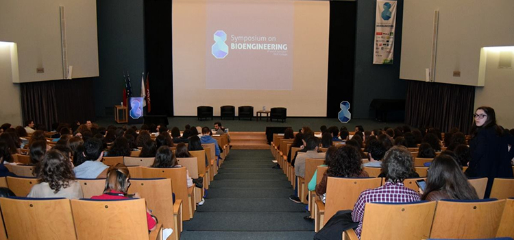 De hambúrgueres criados em laboratório à descoberta de novos antibióticos, eles querem mudar o mundo com a bioengenharia